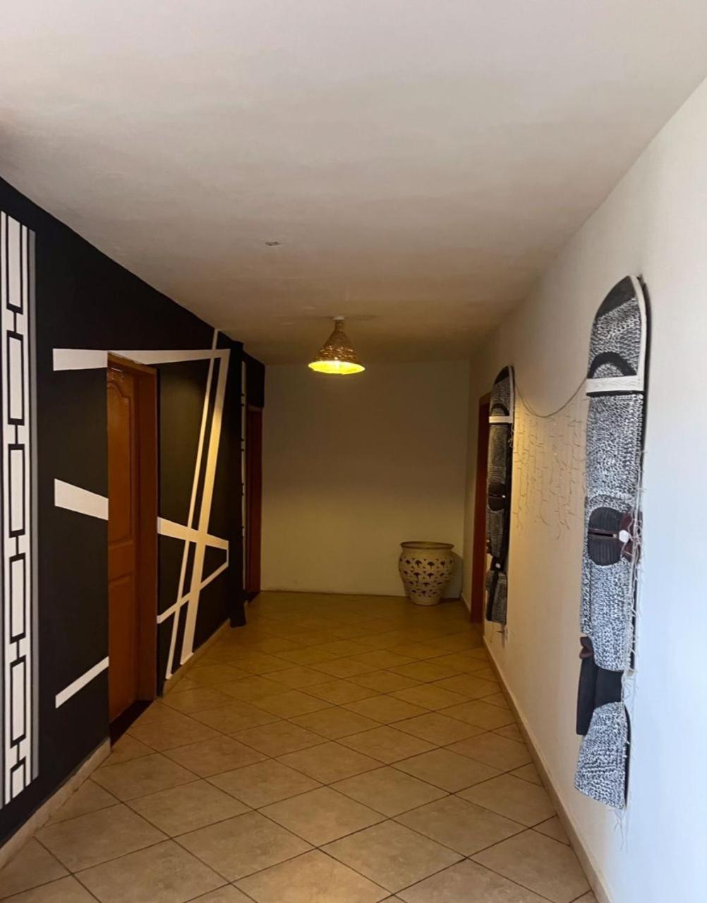 Afiki Hotel Elmina Екстериор снимка